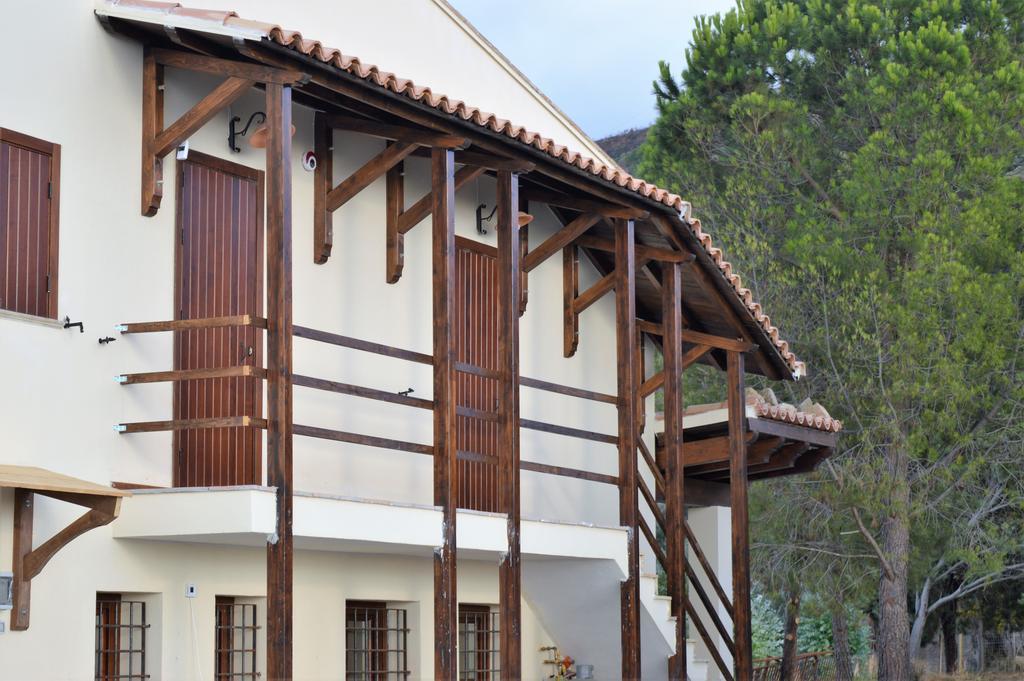 Agriturismo Pattina Pettineo Exterior foto